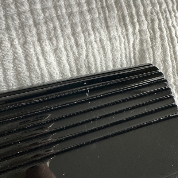 Tory Burch solid acrylic clutch - Picture 4 of 5